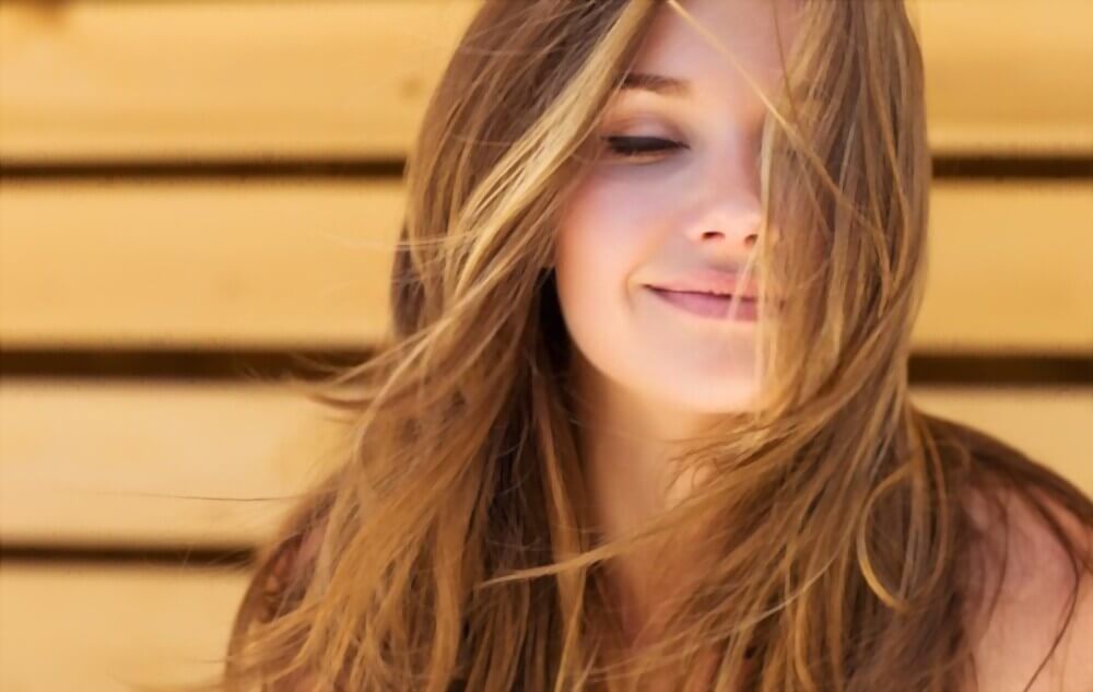 Summer Hair: Tips On How To Keep Your Hair Healthy and Shiny