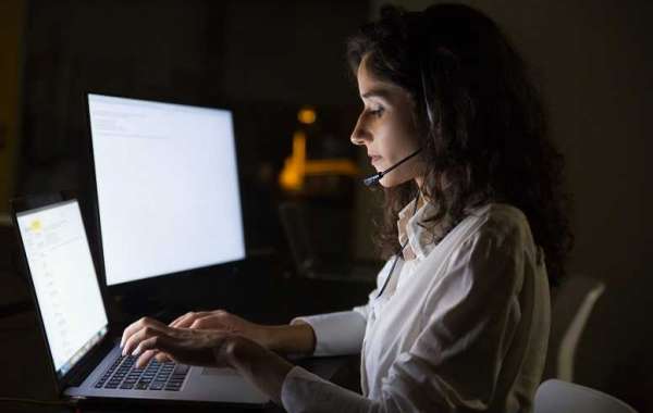 Recruiting a Virtual Assistant for Digital Marketing: How to Do It?