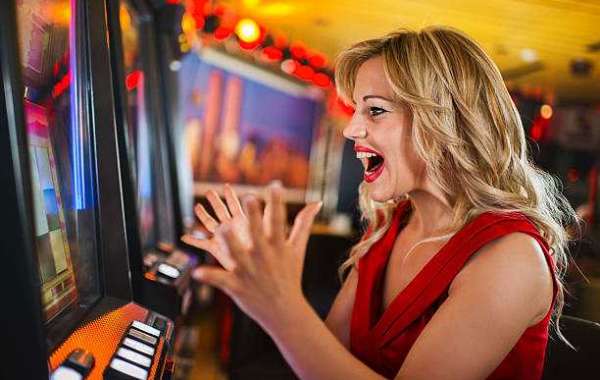 What Are The Advantages Of Online Gambling Malaysia?