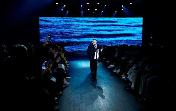 Sizzling Style and Chic Runways: London Fashion Events to Watch Out For