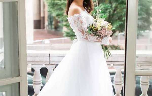 Online Custom Wedding Dress Makers: Exploring Princess Wedding Dress Trends