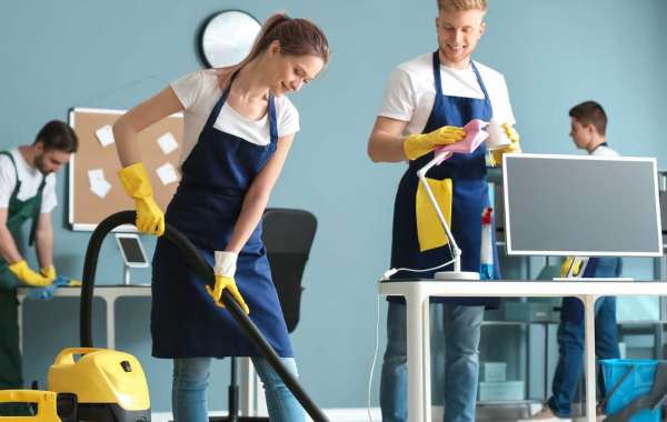 Professional Commercial Cleaners in Melbourne for Business Needs
