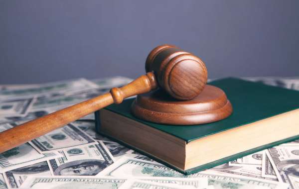 New Lawsuit Finds Realtor Commissions Illegally High
