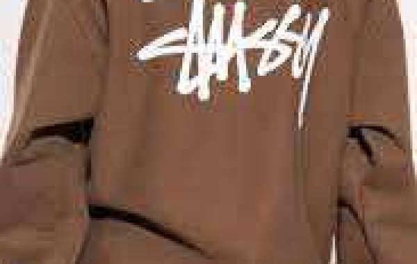 Iconic Logo: The Emblematic Symbol of Stussy Hoodies