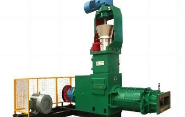 The Advantages and Applications of Extrusion Molding Equipment by KeLi