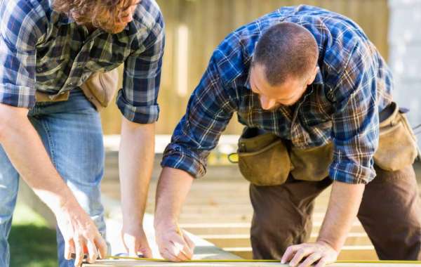 From Blueprint to Backyard Bliss: Finding the Right Deck Builder in Edmonton.