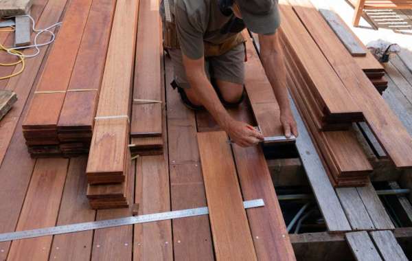 The pinnacle of deck design: the most beautiful and strong Edmonton decks.