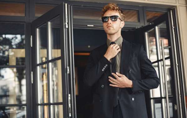 Decoding the Enigma: Men's Celebrity Style in the Everyday
