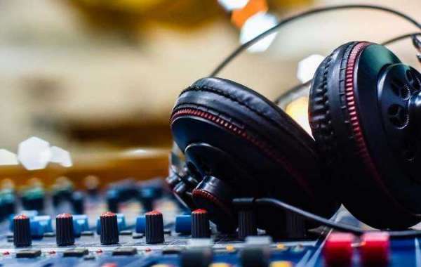 Budget Friendly DJ Hire in Sydney