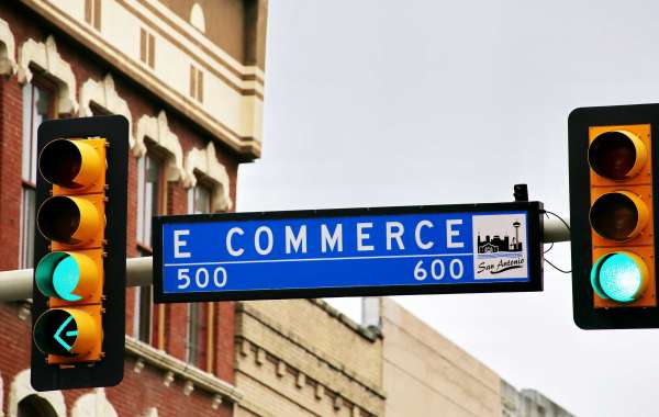 How to Sell Online with a Stellar Ecommerce Website