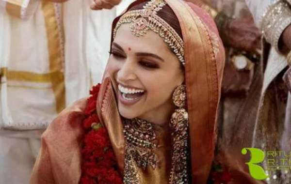 Everything You Need To Know About Using A Makeup Artist For Your Wedding
