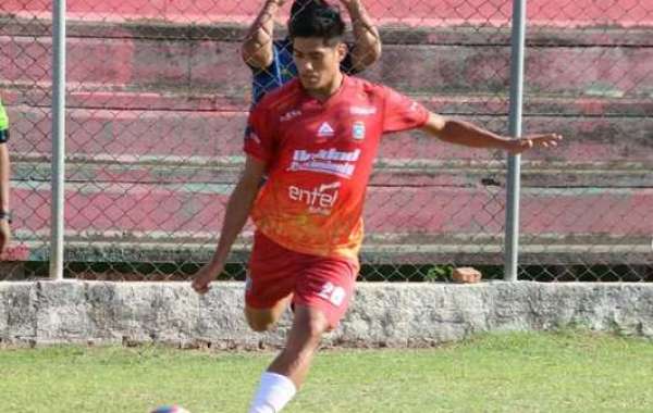 Julio Herrera’s Journey: From Youth Football to Professional Rise