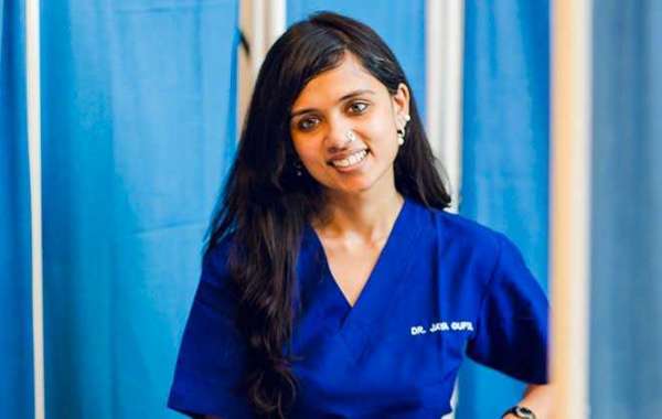 Leading Dermatologists for Rosacea Treatment in North Delhi