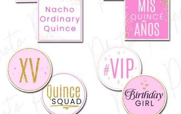 How to Choose the Perfect Quinceañera Celebration Photo Booth Props for Your Theme