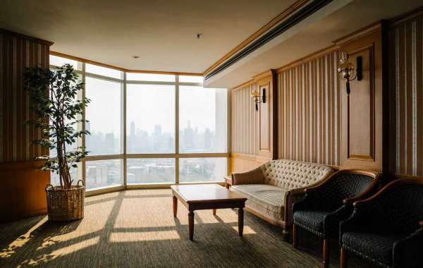 What to Consider When Building a Screened Room