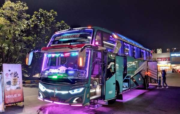 Liburan Seru ke Tangkuban Perahu? Sewa Bus Pariwisata Depok Aja!