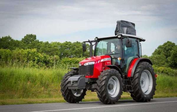 Mahindra vs. Massey Ferguson: A Comparative Analysis of Tractors