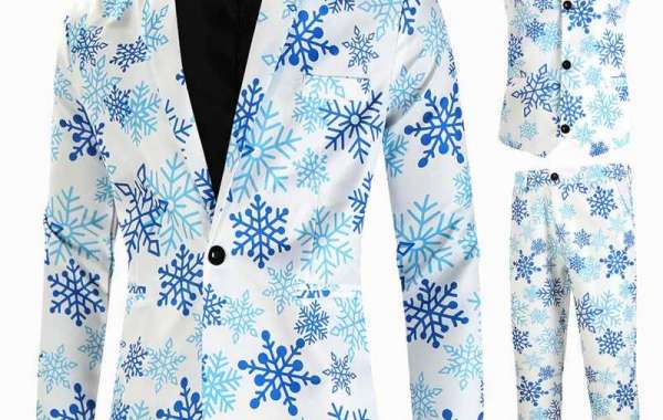 Christmas Tuxedo Styles to Impress at Any Holiday Party