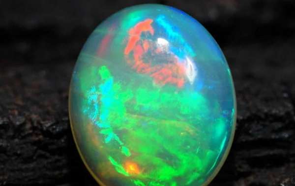 The Science Behind Opal Stone Iridescence