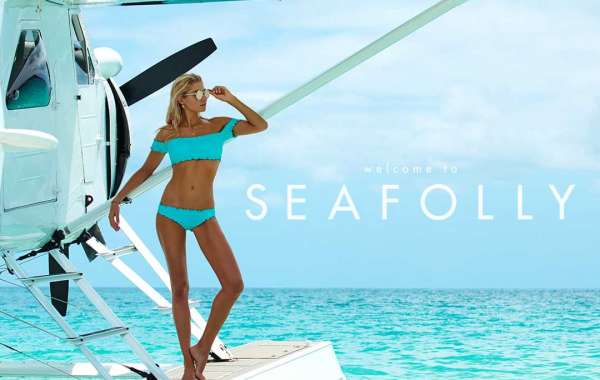 Морская страсть: история бренда купальников Seafolly
