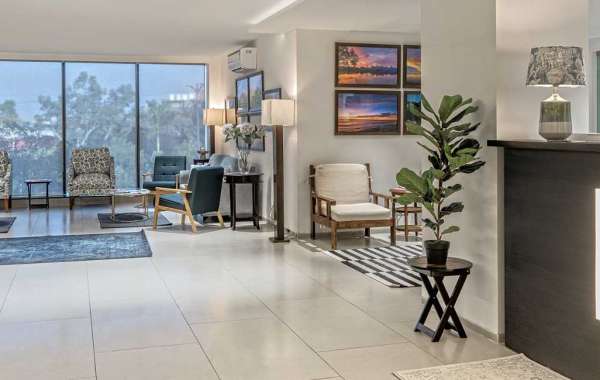 HydraFacial in Delhi: The Perfect Blend of Deep Cleansing & Hydration