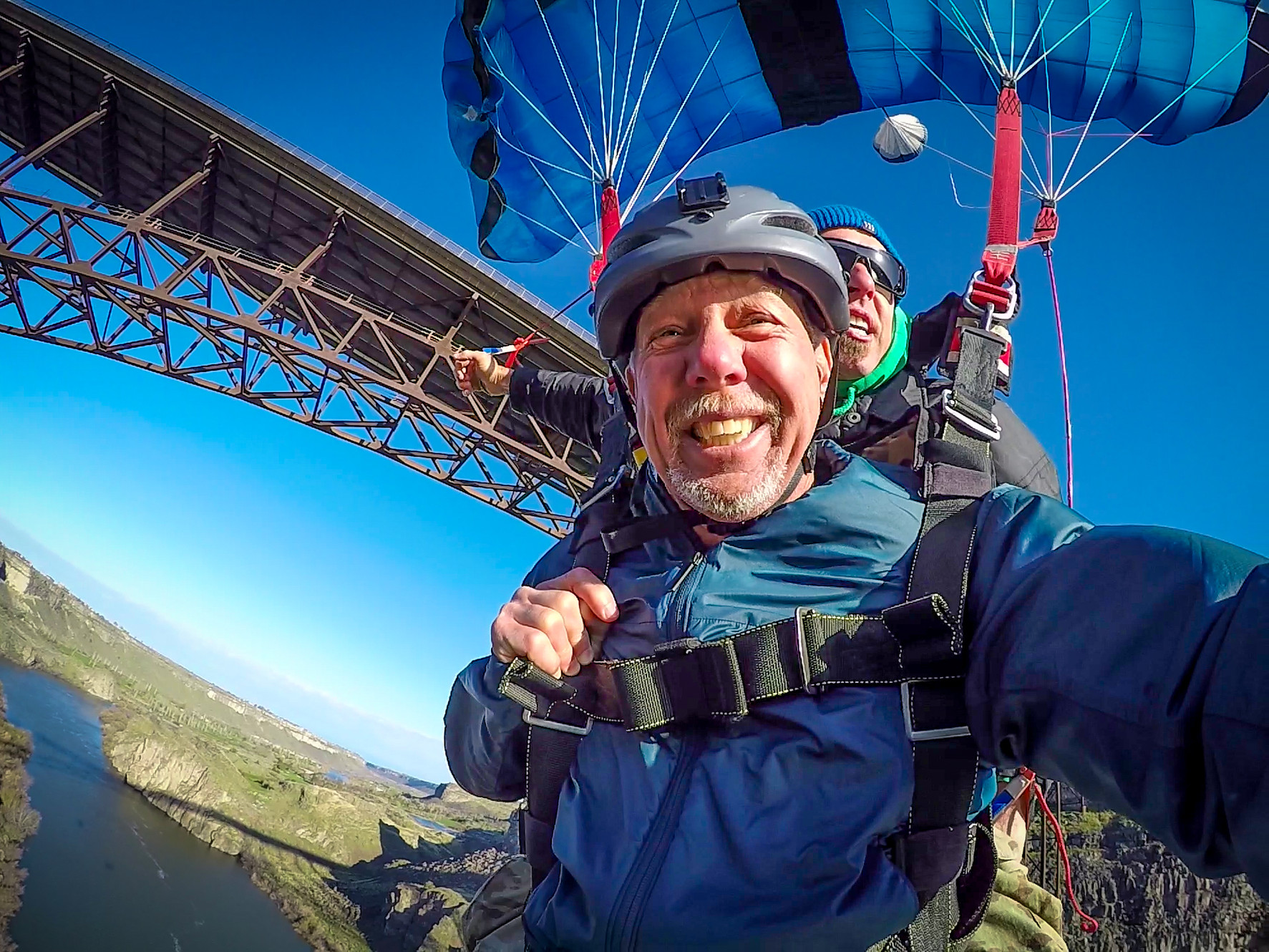 Tandembase.com | Tandem BASE Jumping | 2015 Nielsen Point Place, Twin Falls, ID, USA