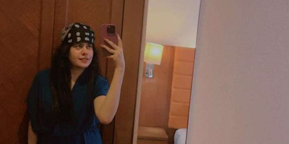 Discover Premium Escort Services in Delhi: Nehru Place & Anand Vihar Escorts at Your Service