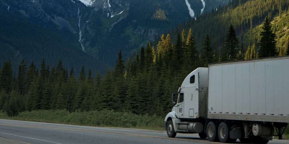 Smart Shipping: The Future of Canadian Logistics