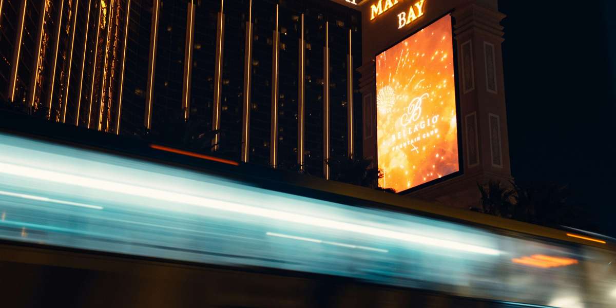 Pros and Cons of Casinos in Australia: A Comprehensive Guide to Gambling Benefits and Risks