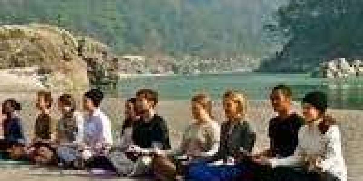 Discover Yourself Through a 200-Hour Yoga Teacher Training in Rishikesh