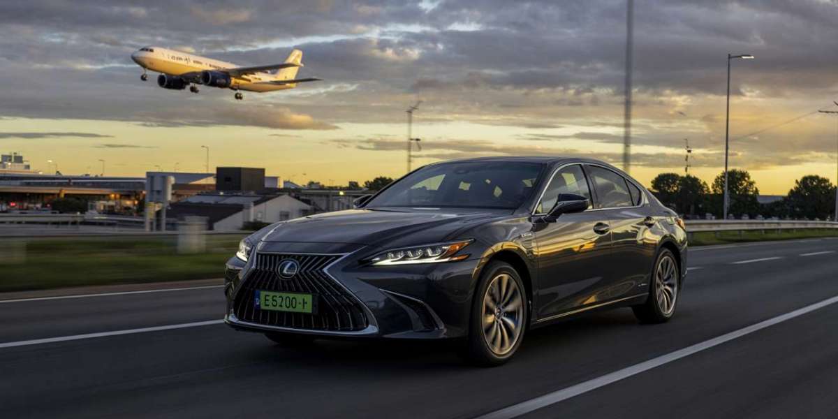 Skip the Hassle: The Fastest Way to Get a Taxi to Gatwick Airport