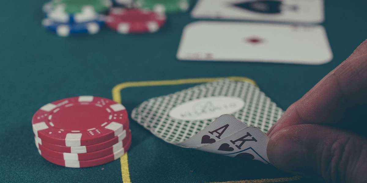 Pros and Cons of Casinos in Australia: A Comprehensive Guide to Gambling Benefits and Risks