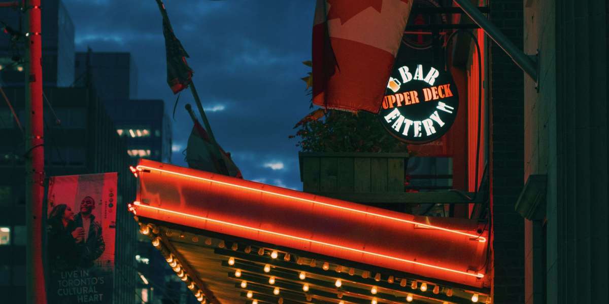 Les avantages et inconvénients des casinos : tout ce que vous devez savoir sur les enjeux du jeu en ligne et en établiss