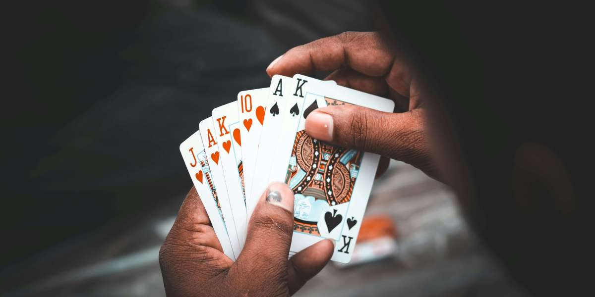 Exploring the Pros and Cons of Casinos in Australia: A Balanced Perspective
