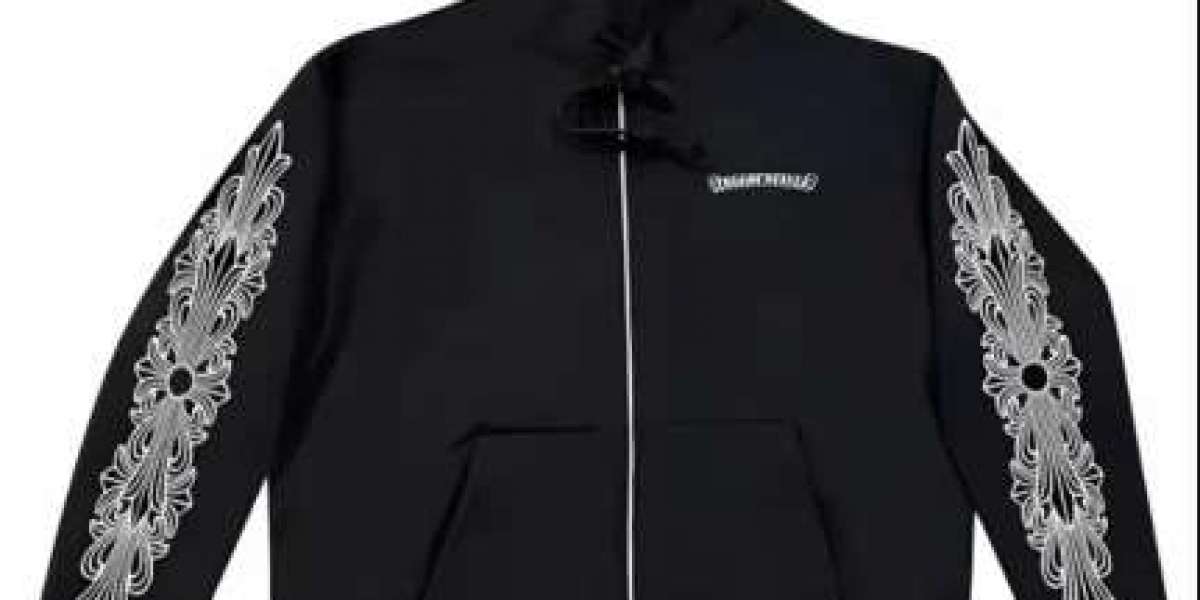 Chrome Hearts: The Iconic Fusion of Luxury Fashion and Rebellious Spirit