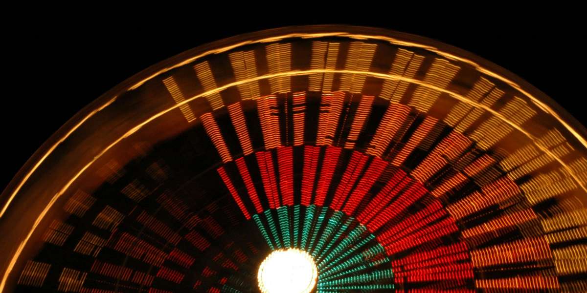 Οφέλη και Μειονεκτήματα των Καζίνο: Μία Ανασκόπηση των Πλεονεκτημάτων και των Προκλήσεων