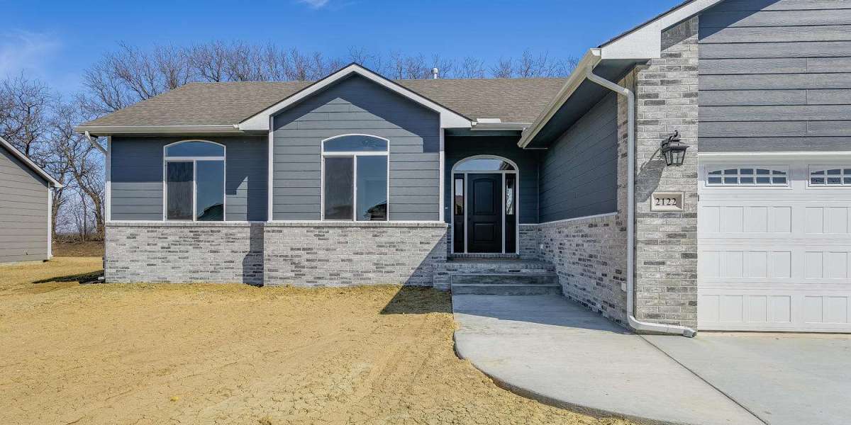 Build Your Dream Home with the Best Custom Home Builders in Wichita — Superior Homes KS