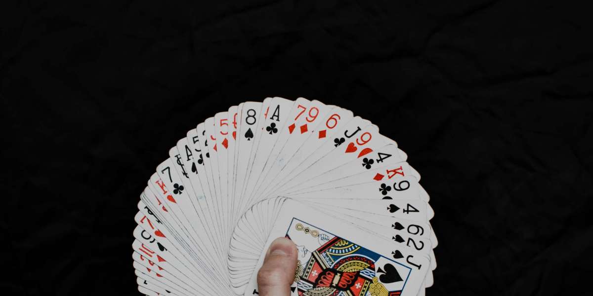 The Pros and Cons of Casinos: A Comprehensive Guide to Gambling's Benefits and Risks in the UK