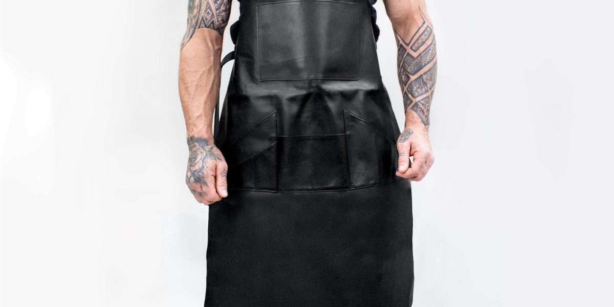 Why a Leather Apron is the Best Choice for Every Man