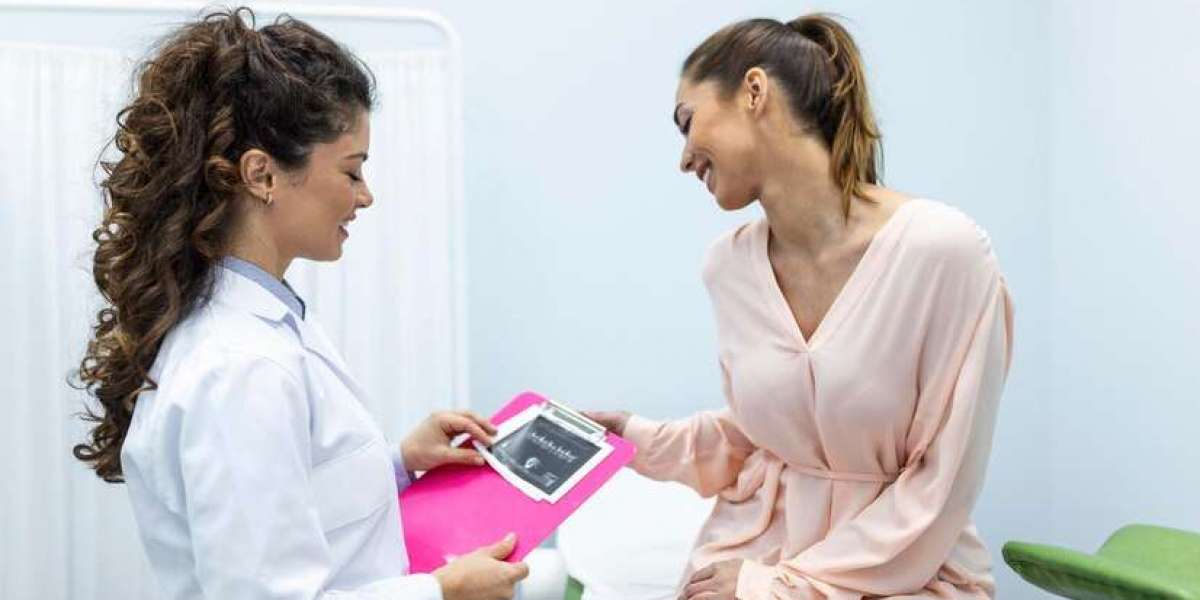 Benefits and Risks of Hormone Replacement Therapy