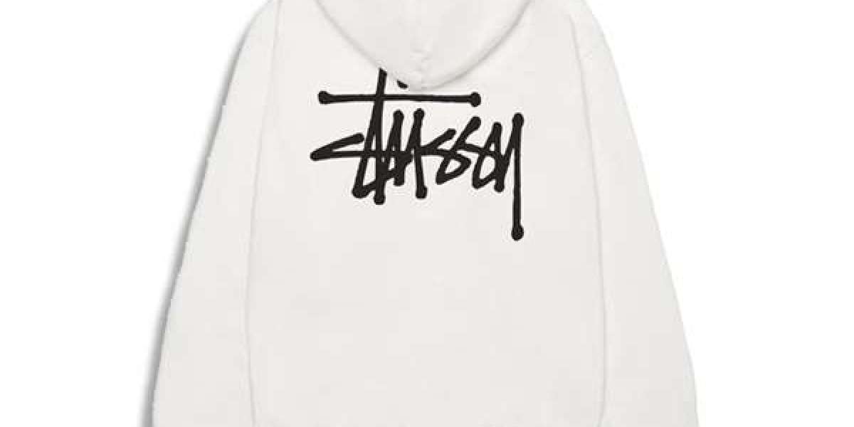 Stüssy and Its Cultural Pull: A Exploration of Streetwear’s Iconic Force