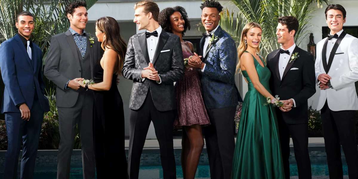 Can Prom Suits for Men Be Worn Without a Tie?