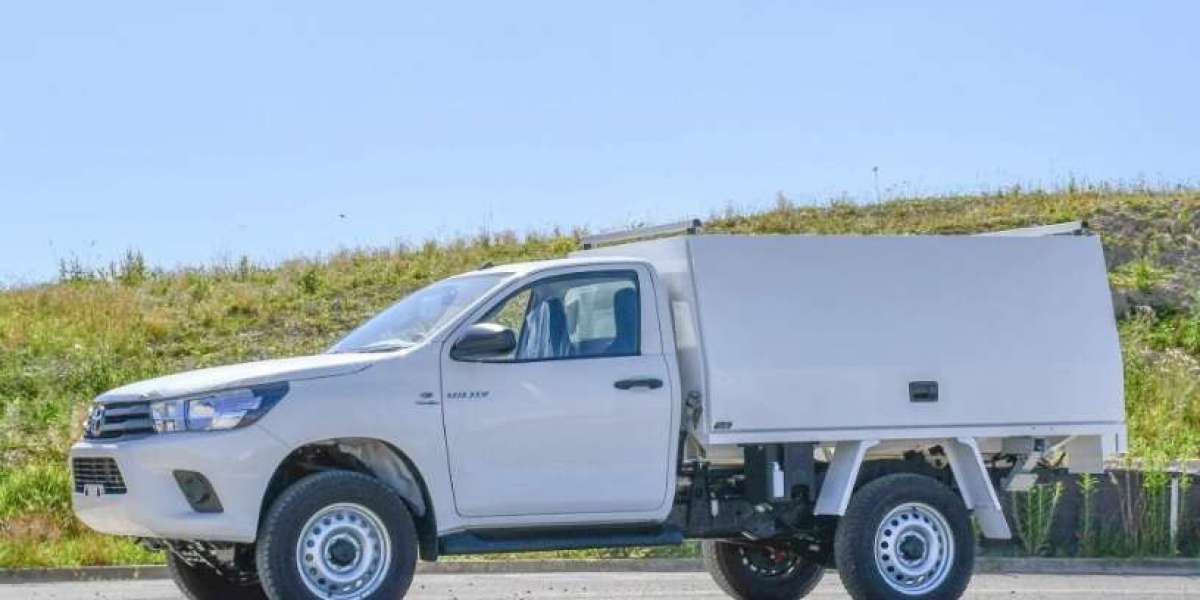Flat Deck vs Under Tray: Picking the Best Style of Ute Tool Box