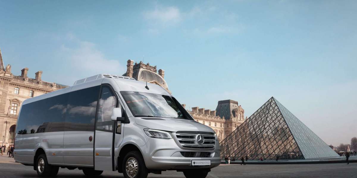 16 Seater Minibus Hire: UK’s Group Travel Game Changer