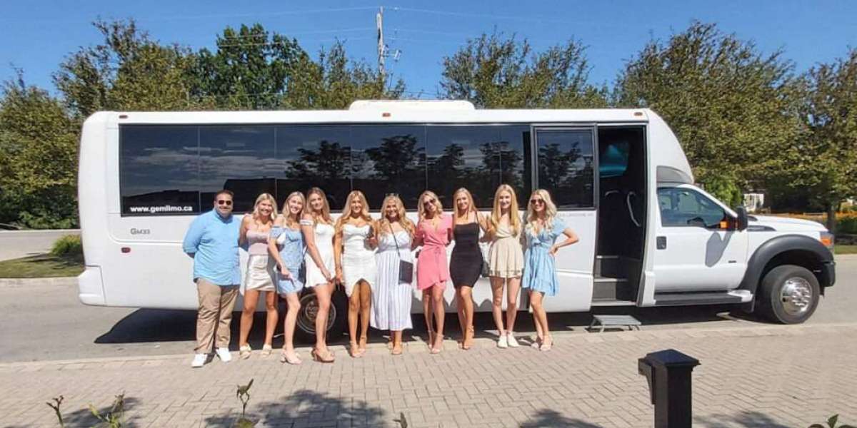 Elegant Limo Rental for Wedding Day Perfection