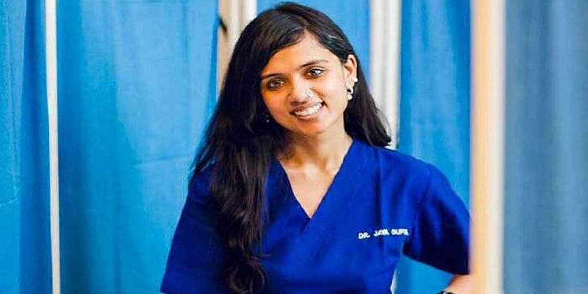 Experience Advanced Treatments with the Best Dermatologist in North Delhi