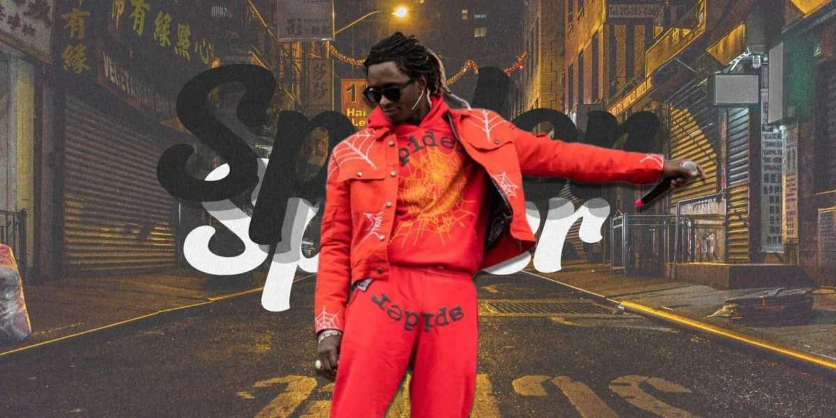 Grey Spider Hoodie: The Essential Streetwear Piece for 2025
