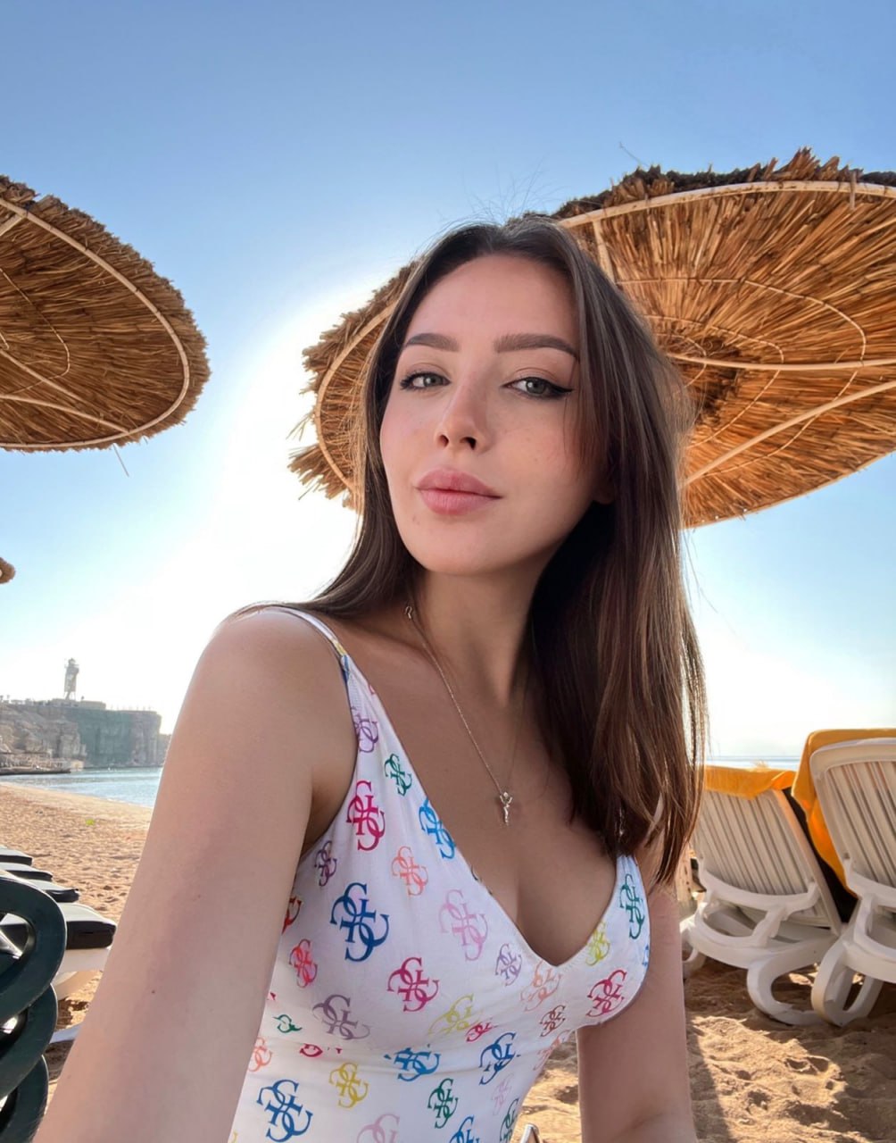 Kanpur **** Service & Kanpur Call Girls - curbess