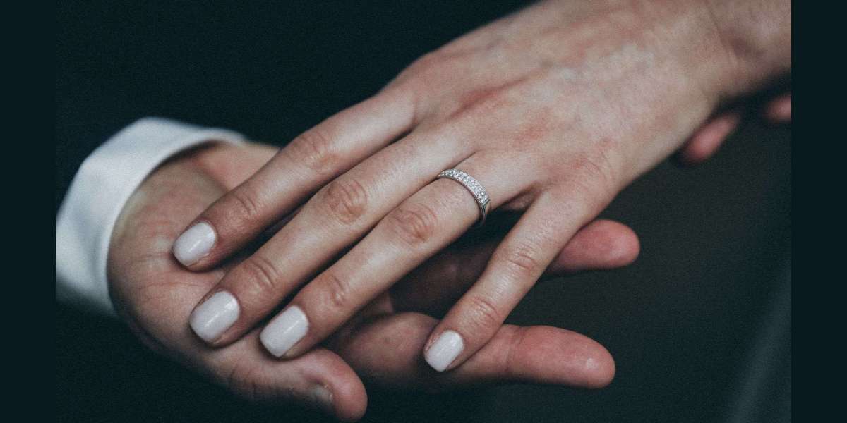 The Enduring Beauty of Platinum Diamond Ring for Men and Platinum Rings for Girls