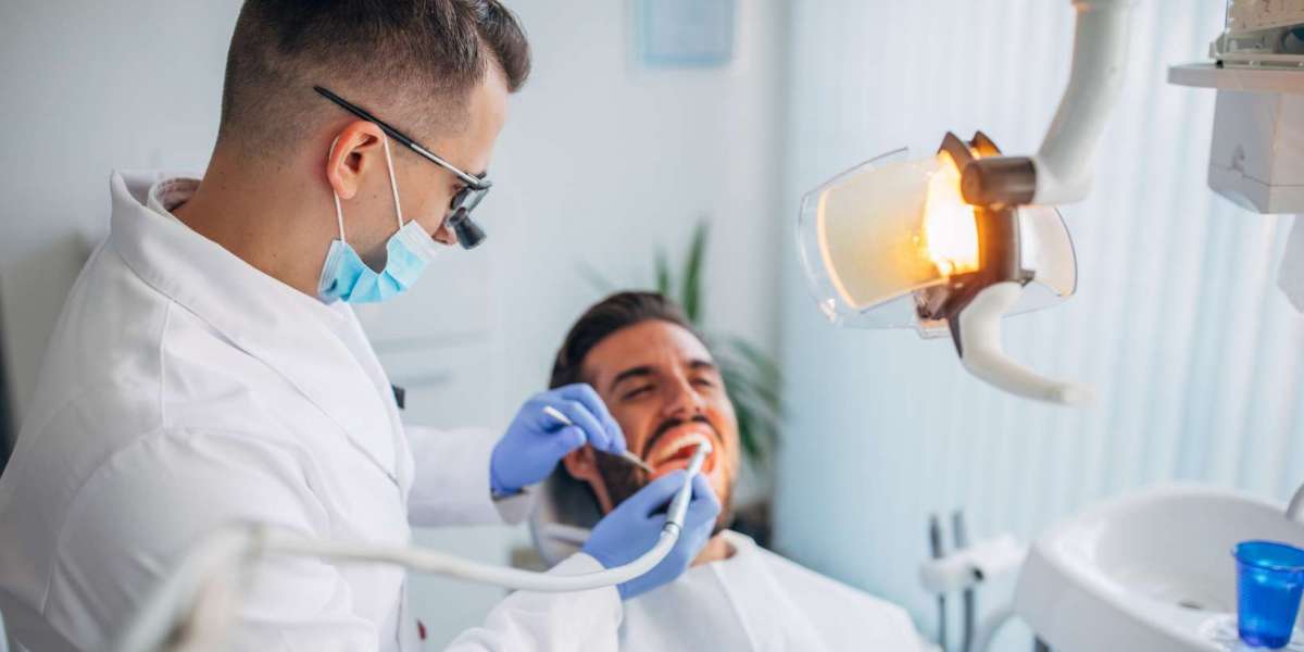Top 5 Signs You Need a Dental Hygiene Cleaning As Soon As Possible